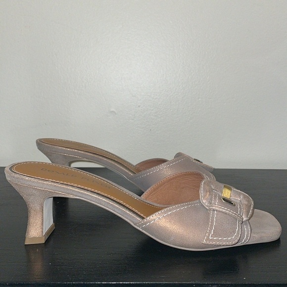 Donald Pliner Kittie Heeled Sandals Size 10 - Picture 2 of 12